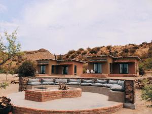Eco Karoo Mountain Lodge