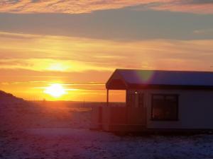 Hekla Cabin 3 Volcano and Glacier View