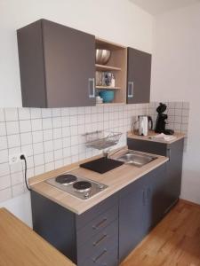 Ferienwohnung - Apartment mit Balkon in Halle-Saale, Trotha