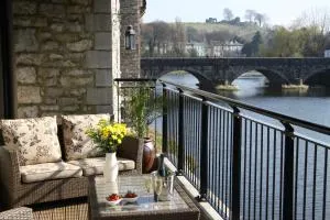 Luxury riverside apartment in Kendal - 温德米尔