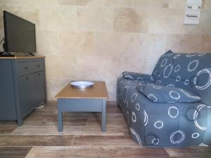 Maison 4 étoiles et Studio 3 étoiles indépendants avec piscine