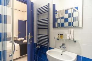 Standard Double Room room in B&B La Residenza di Michelangelo