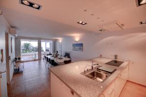 The Fantastic Beach House of Luz