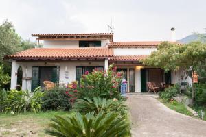 Captain Andrew private beach house - 4hvězdičkové hotely ve městě Diakopto