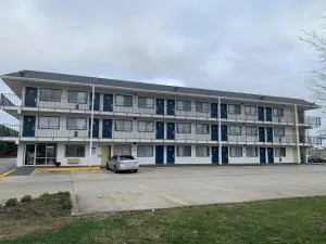 Motel 6-Dayton, OH - فيربورن