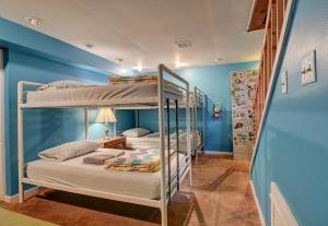 Single Bed in Mixed Dormitory Room room in Indy Hostel