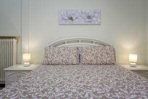 Casa Dany, luminoso trilocale con grande terrazza, box auto e AC