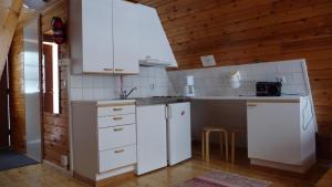 Karemajat Cottage Resort