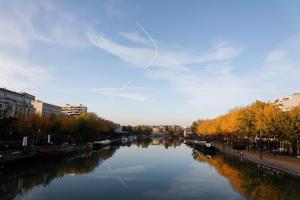 Hotels Holiday Inn Express Paris-Canal De La Villette, an IHG Hotel : photos des chambres