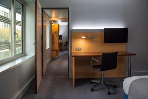 Hotels Holiday Inn Express Paris-Canal De La Villette, an IHG Hotel : photos des chambres