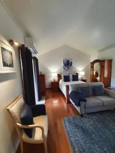 The Paddocks - Bald Knob