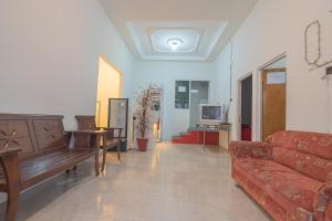 RedDoorz at Rajawali KM 5 Palangkaraya