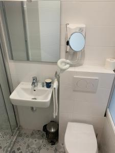 Hotels Menil Bon Temps : photos des chambres