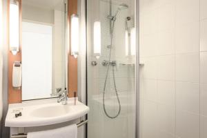 Hotels ibis Avignon Centre Gare : photos des chambres