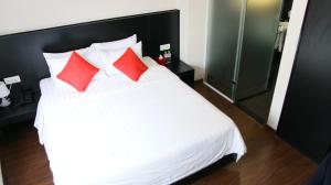 AncyrA TamTam Hotel Center Old Quarter - Next to Hoan Kiem Lake