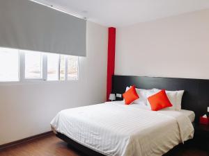 AncyrA TamTam Hotel Center Old Quarter - Next to Hoan Kiem Lake