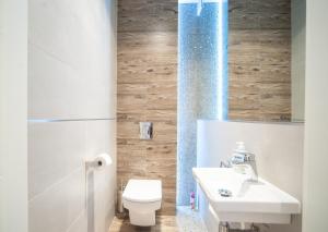 FEWO Sea View East Tower Porta Mare