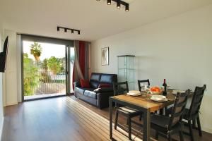 Beautiful cozy seaside Apartment AQUARELLE in Calpe