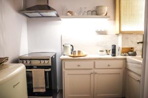 API Projects Athens - Parliament Apartment