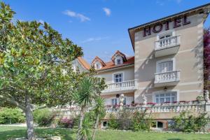 Hotels Le Chateau de Mei Lese : photos des chambres