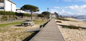 APARTAMENTO LUMINOSO EN CANGAS - A