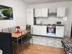 DM Apartment