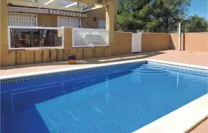 2 Bedroom Gorgeous Home In Miami Platja - Pratdip