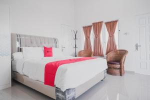 RedDoorz Syariah near Arafah Hospital Jambi - 2hvězdičkové hotely ve městě Jambi