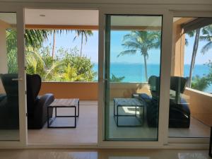 Coral Cove Beachfront Villa - Koh Chang