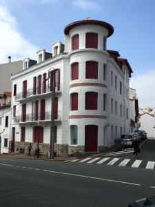 Appartements Saint-Jean-de-Luz-location 2 minutes a pieds de la plage : photos des chambres