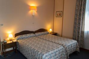 Hotels Hotel de Flandre : Chambre Lits Jumeaux avec Baignoire