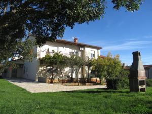 Apartment Valentina - Apartmány, Ližnjan