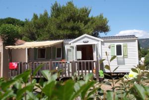 Campings Camping Clau Mar Jo : photos des chambres