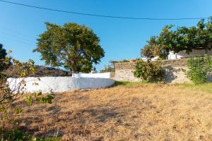 Themonia Sifnos Greece