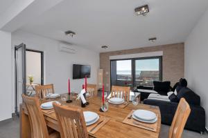 Luxury Apartment Sidro With FREE Beach Parking