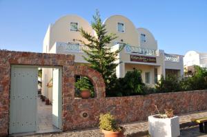 Kalya Suites Santorini Greece