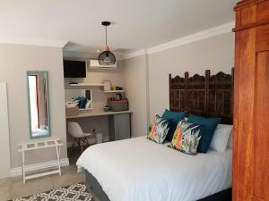 NOOii Open Plan Room