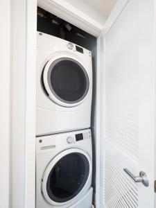 Bluebird Suites Near Chevy Chase