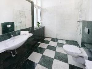 Grottger Luxury Boutique Hotel City