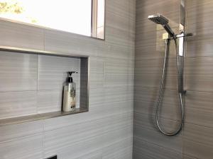 BINALONG BRAE @ Bay of Fires Two bedroom both with ensuites