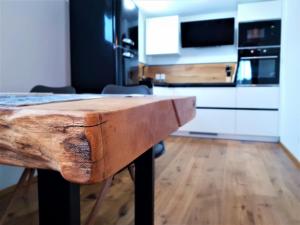 WOODHOME - Luxury Mountain Apartment Horní Malá Úpa