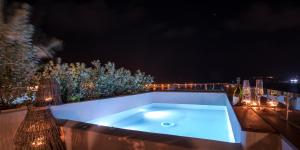 Shapes Luxury Suites Syros Greece