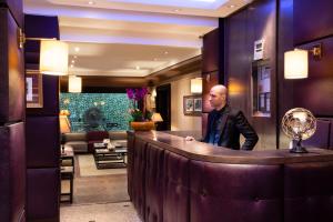 Hotels Elysees Hotel : photos des chambres