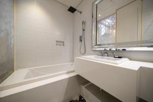 Phòng Deluxe Gia đình 2 Giường Đơn (Deluxe Family Twin Room)