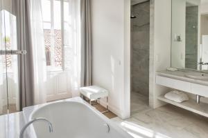 Hotel de Tourrel, Saint Remy de Provence, a Member of Design Hotels : photos des chambres