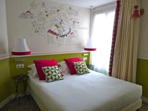 Standard Double or Twin Room room in Hôtel des 3 Poussins