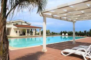 Villa Maria - Apartments in villa with pool - Polignano a Mare