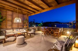 Syros Luxury Seaview Wellness Suite Finikas Syros Greece