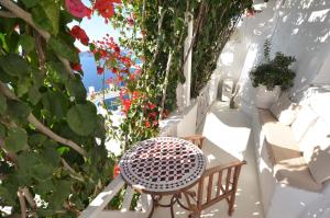 Villa Fegari Santorini Greece