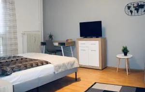 Hortenzia Apartman Pécs - بيتْش